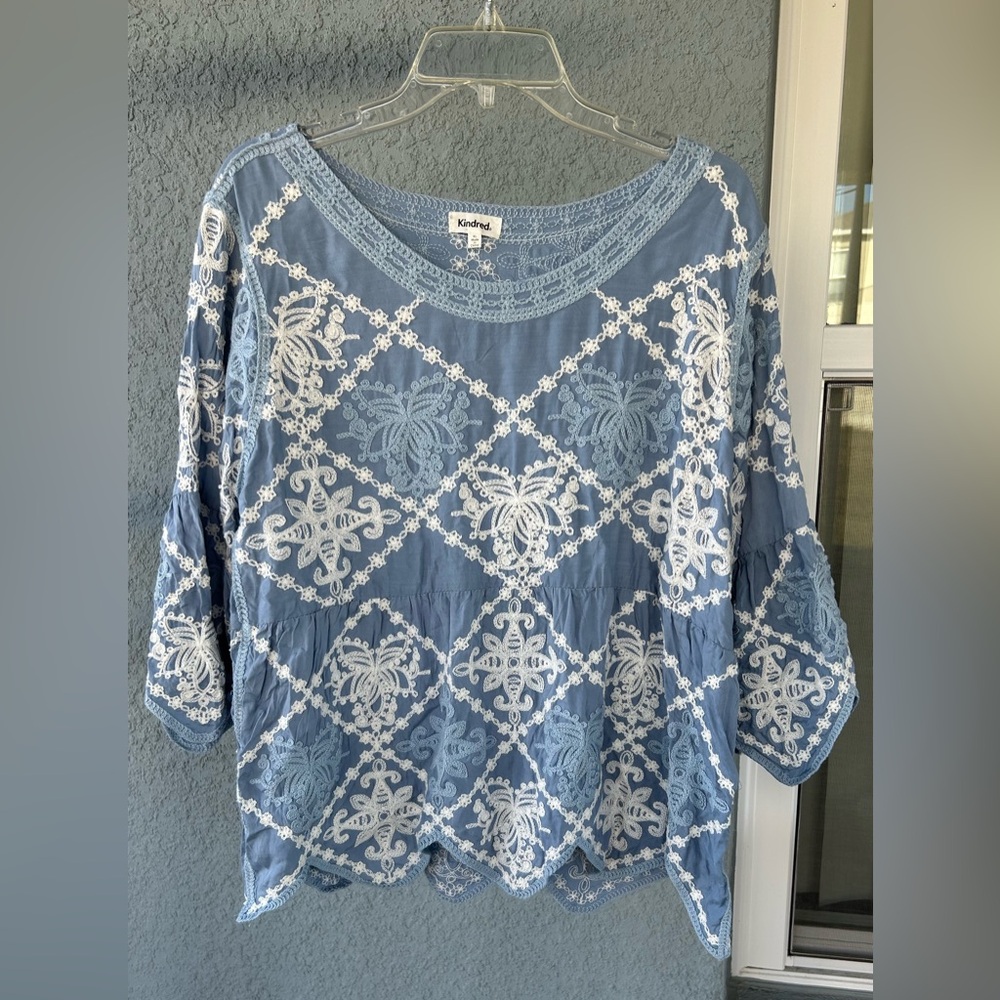 Kindred Anthropologie Embroidered Scalloped Hem Pop Over Boho Top Size XL